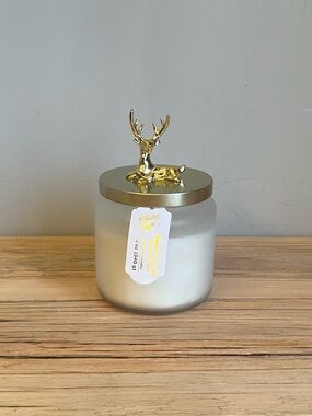 Sweet Vanilla Cinnamon Scented Jar Candle with Gold Deer Accent Lid